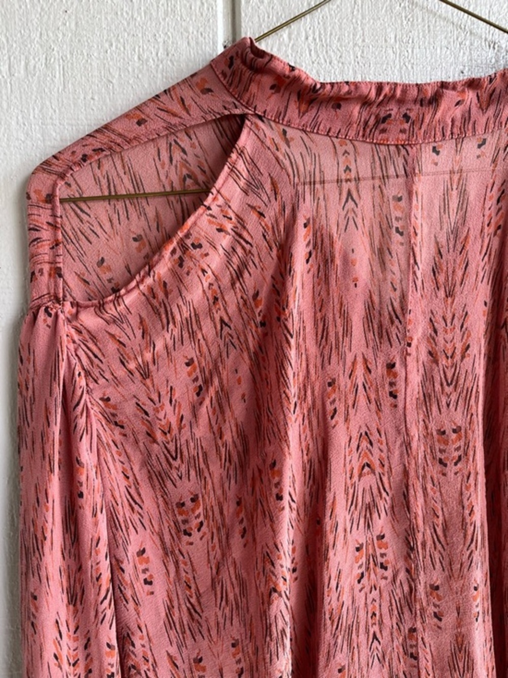 Gypsy 05 Silk Sheer Button Up Blouse Shoulder Cutouts Size‎ XS - Picture 6 of 8